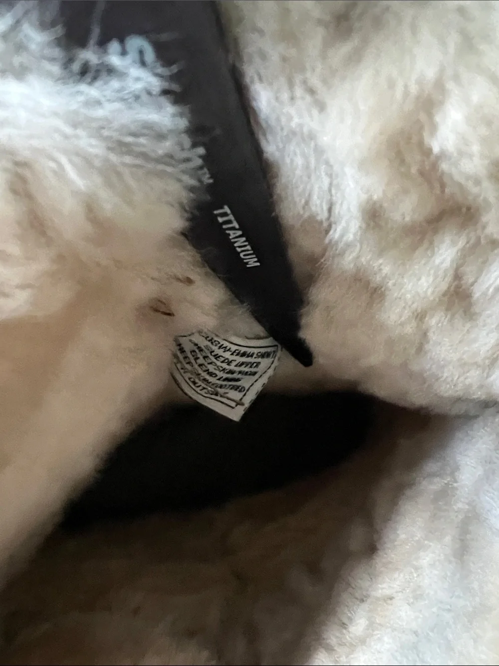 BearPaw Emma Chesnut Suede Short Shearling Boots